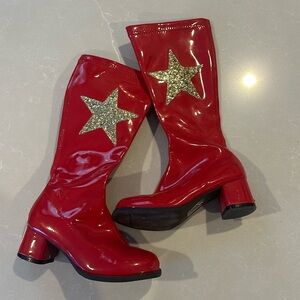 1031 Red Patent Leather Boots